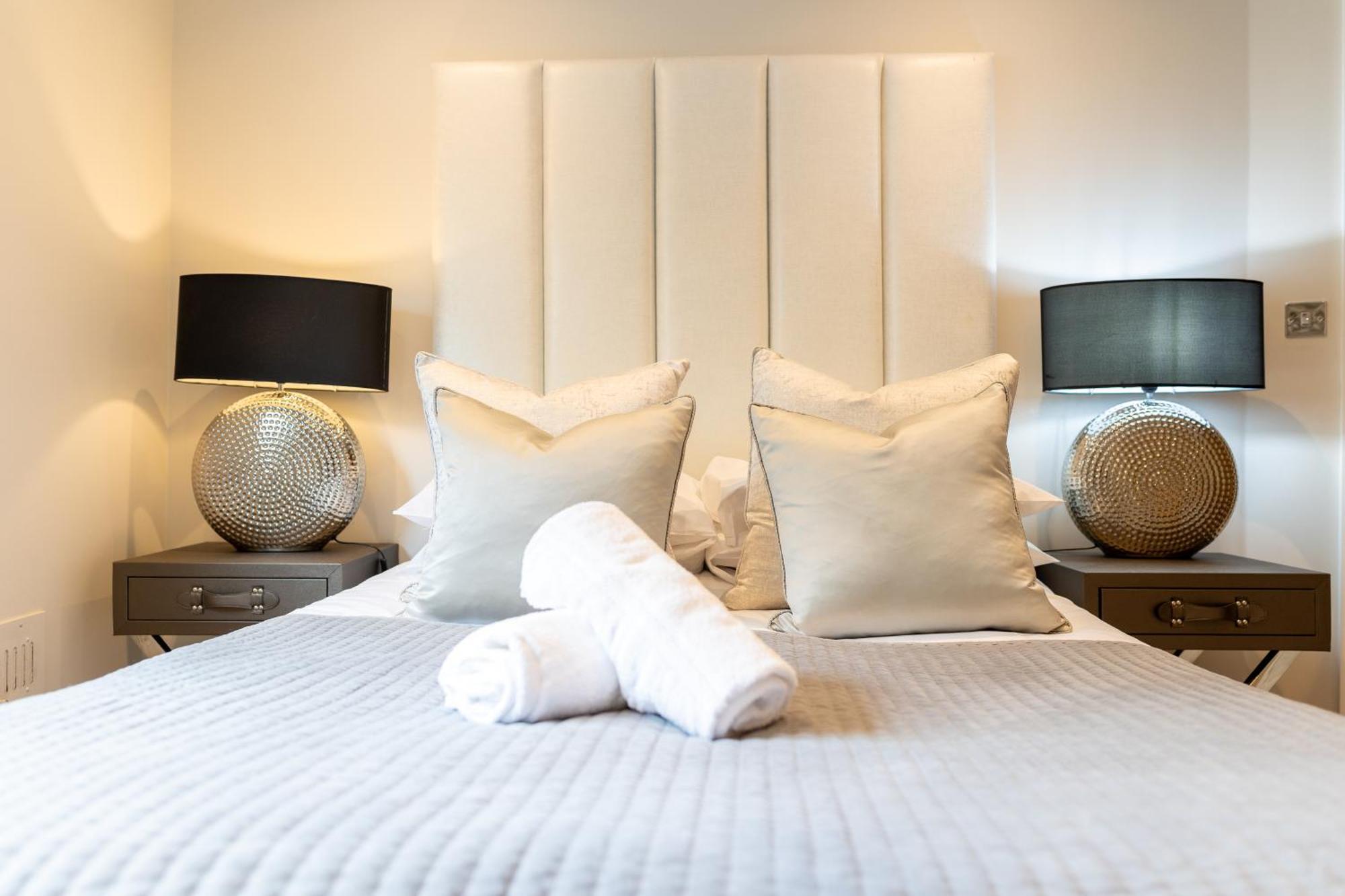 Exclusive Cardiff City Centre Apartment Екстериор снимка