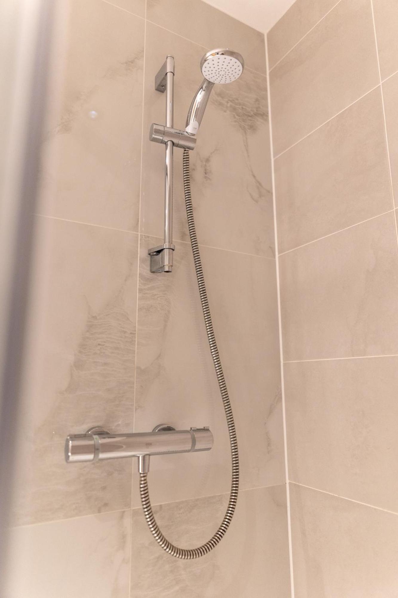 Exclusive Cardiff City Centre Apartment Екстериор снимка