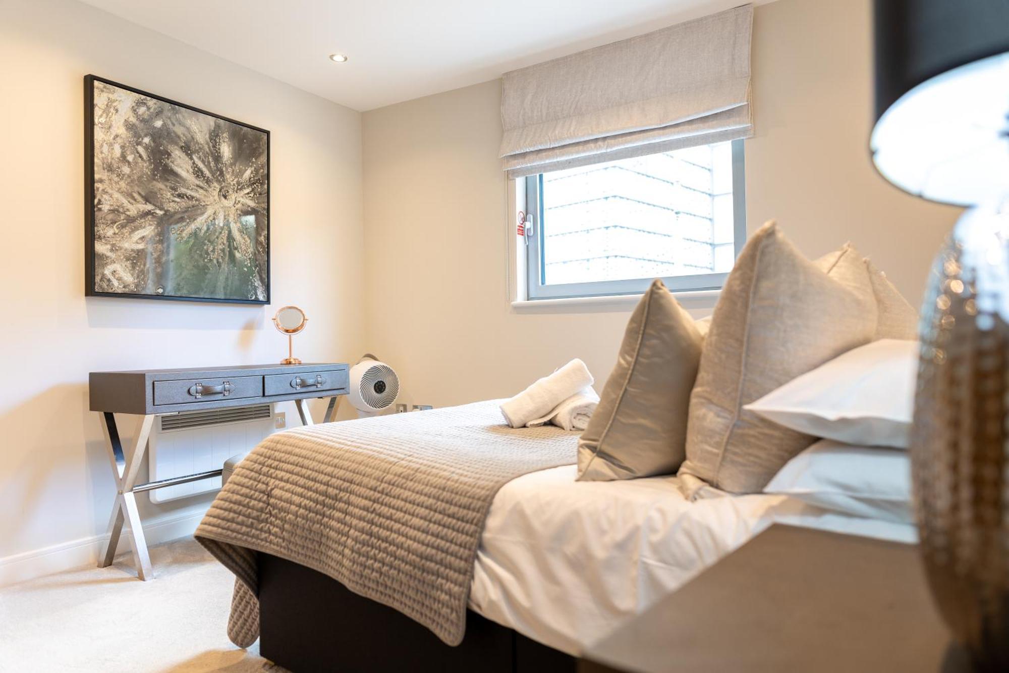 Exclusive Cardiff City Centre Apartment Екстериор снимка